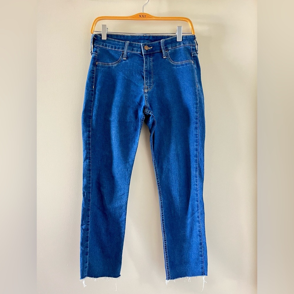 H&M straight leg jeans 👖